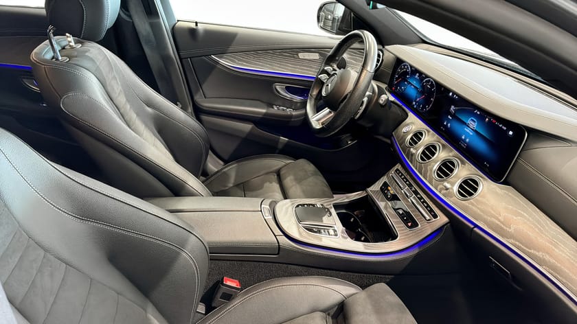 Bild 3 av Mercedes-Benz E 220 T d AMG Line Dragkrok