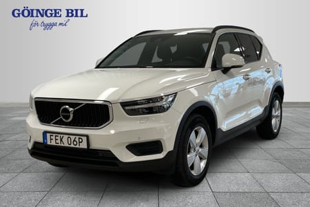 Volvo XC40 T2 FWD Momentum Core/ infällbart Drag/ Backkamera/ Adaptiv farthållare