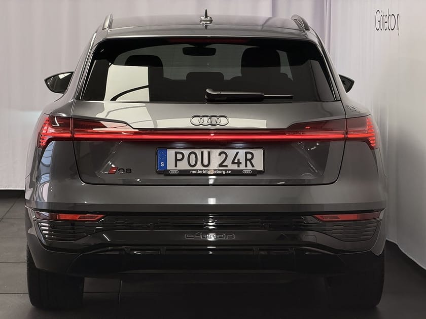 Bild 4 av Audi Q8 50 e-tron quattro S LINE 25