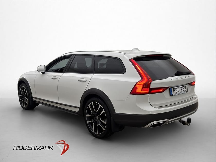 Bild 5 av Volvo V90 Cross Country D4 AWD Advanced Kamera Drag D-Värm