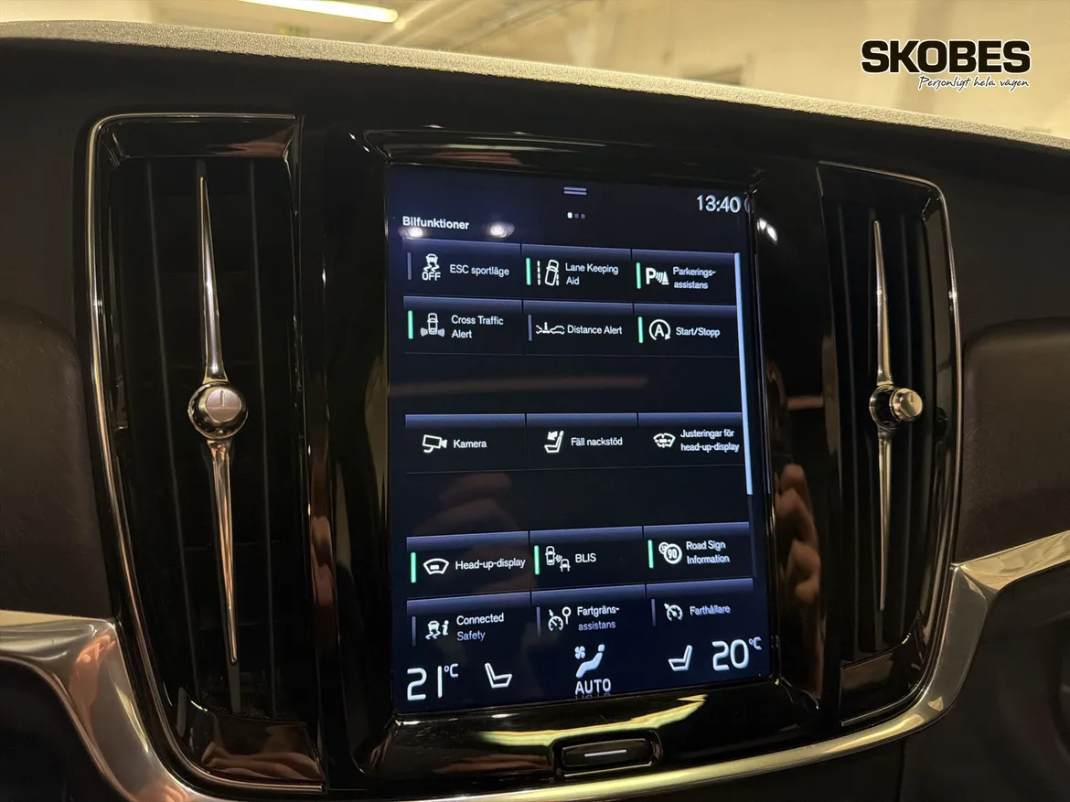 Volvo V90 Cross Country