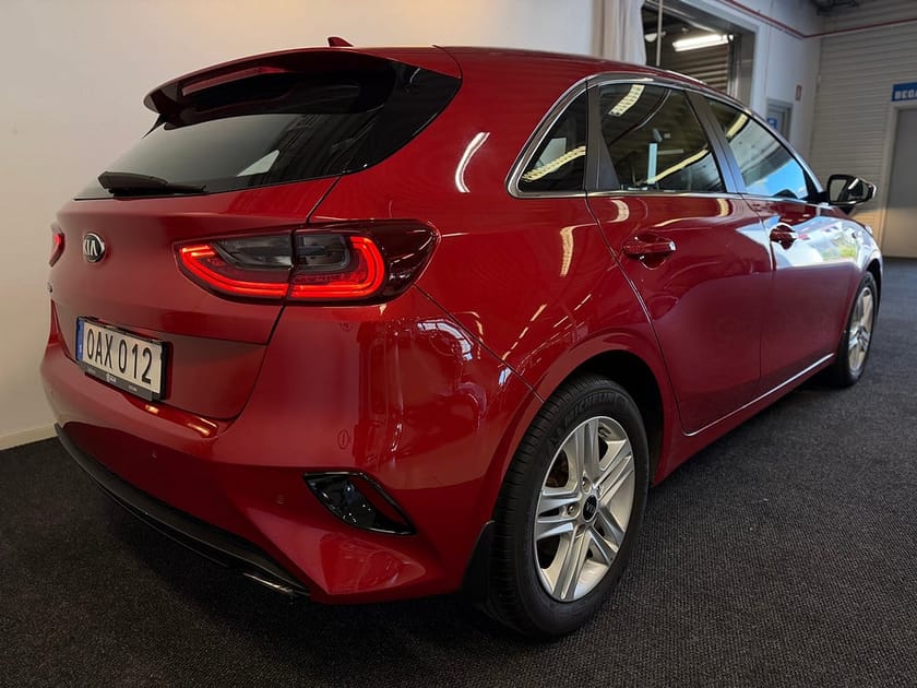 Bild 3 av Kia Ceed 1.0 T-GDI 120hk | Vhjul | Carplay | Kamera | Fullservad