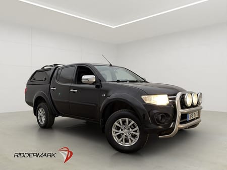 Mitsubishi L200 Dubbelhytt 178hk 4x4 Värmare Dragkrok Skinn Kåpa Moms