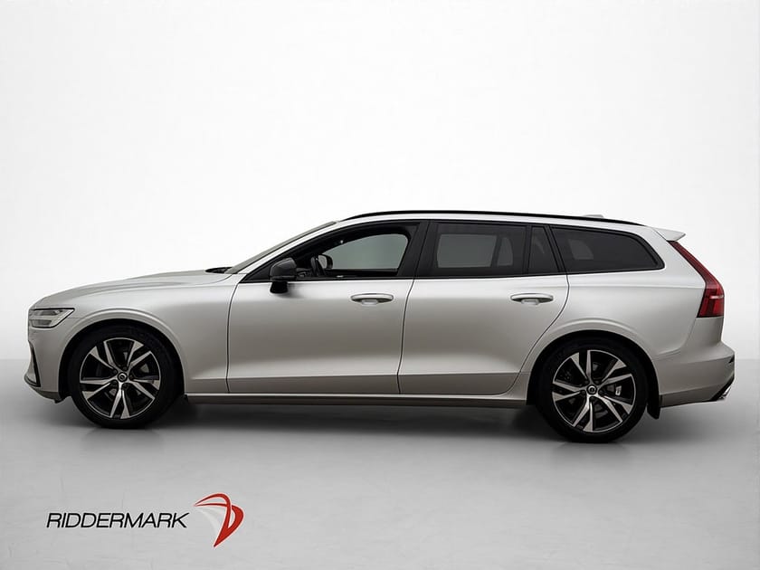 Bild 4 av Volvo V60 B4 R-Design Värmare Pano H/K 360° Drag Head-Up