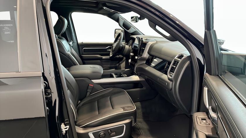 Bild 3 av RAM 1500 Crew Cab LARAMIE *LEASING KAMPANJ*