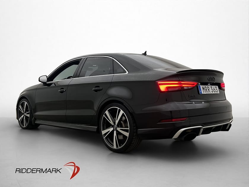 Bild 5 av Audi RS 3 Sedan RS3 2.5 TFSI Q 400hk B&O Taklucka Cockpit Navi