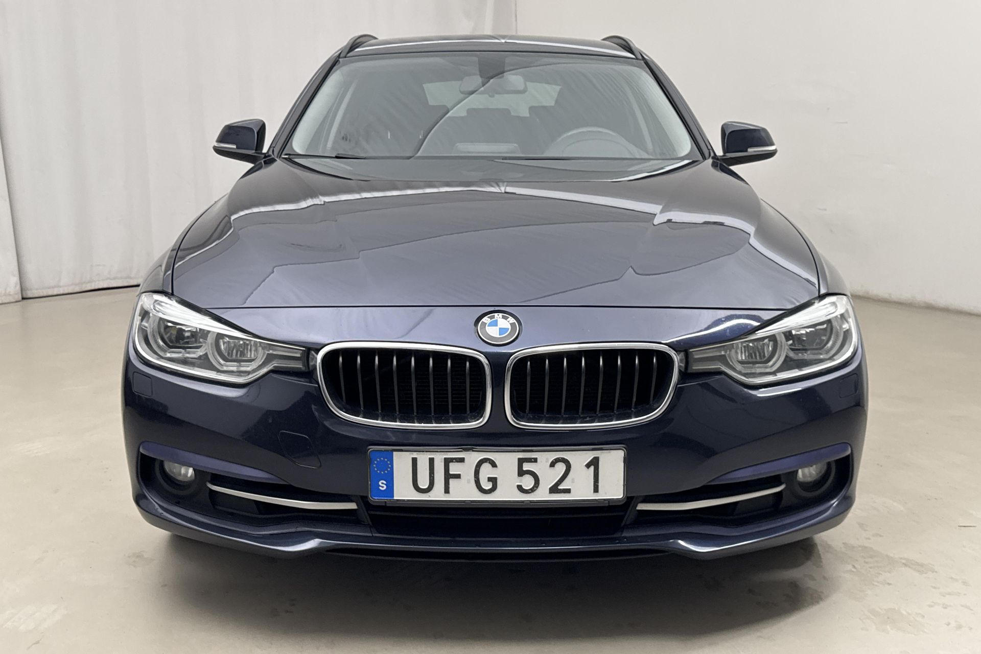 BMW 330 d xDrive Touring Steptronic 2016, bild 5/10