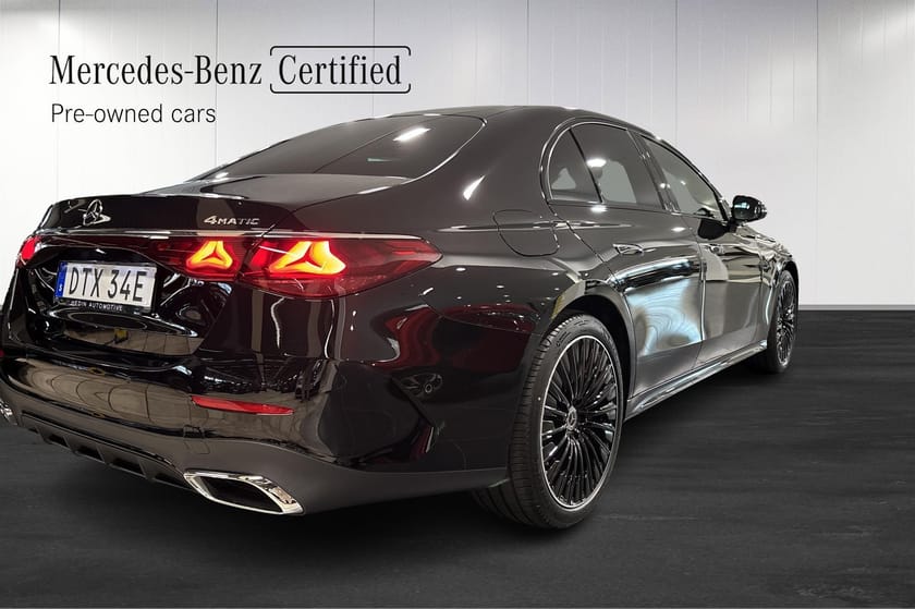 Bild 4 av Mercedes-Benz E 400 e 4MATIC sedan / AMG Advanced edition