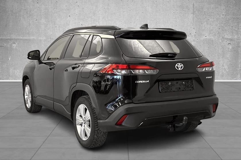 Bilde 3 av Toyota Corolla Cross Hybrid AWD-i Executive/4x4/automat/alle servicer/krok/