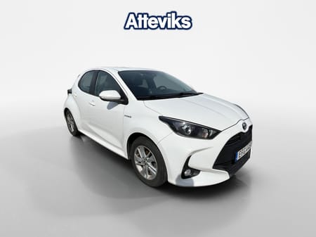Toyota Yaris Hybrid CVT 116hk *Drag/Backkamera*