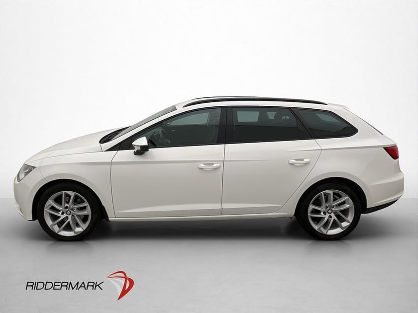 Bild 4 av SEAT Leon ST 1.6 TDI 4Drive Style Drag M/K-Värm Farthållare