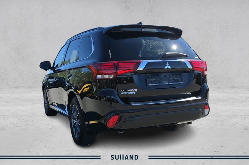 Bilde 3 av Mitsubishi Outlander PHEV S-Edition/360Kam/Carplay/Skinnseter/ACC/Norsk++