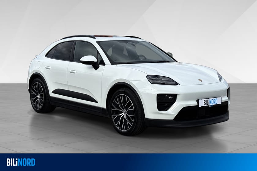 Bilde 1 av Porsche Macan 4 LED Matrix/BOSELyd/Coating/Krok++