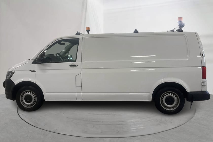 Bild 2 av Volkswagen Transporter T6 2.0 TDI BMT 4MOTION Verkstadsinredd