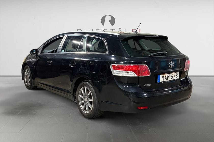 Bild 5 av Toyota Avensis Kombi 1.8 147 HK BUSINESS FARTHÅLLARE 1328KR/ÅR 16"