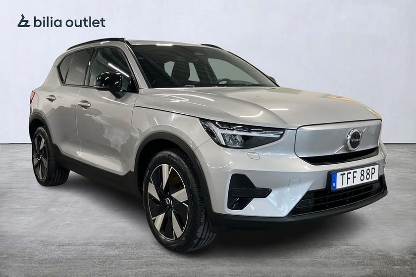 Bild 2 av Volvo XC40 Recharge Extended Range Core B-kamera Döda Vinkel