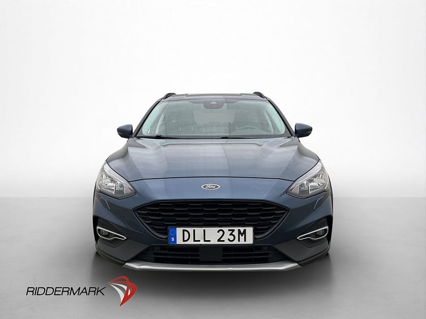 Bild 2 av Ford Focus Active Kombi 1.0 EcoBoost 125hk Navi Kamera