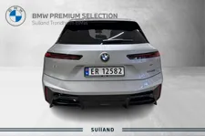 Thumnail bilde 3 av BMW iX xDrive60