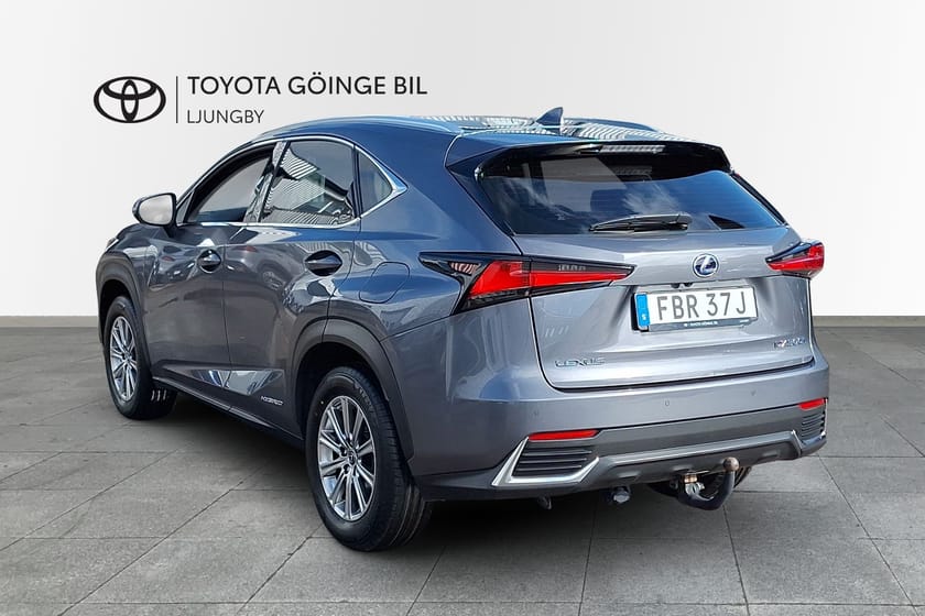 Bild 2 av Lexus NX 300h AWD
