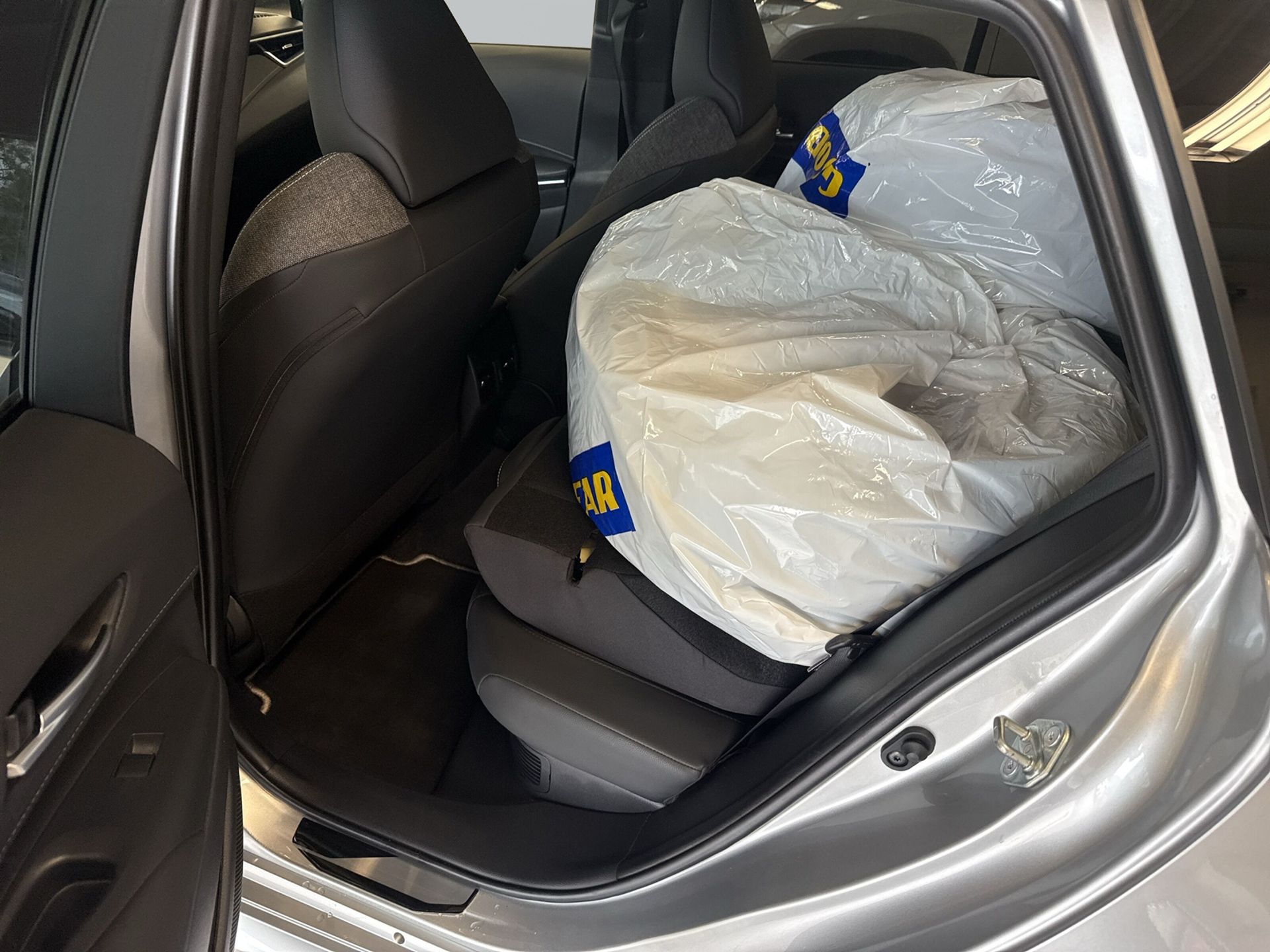 Toyota Corolla 2025, photo 7/10
