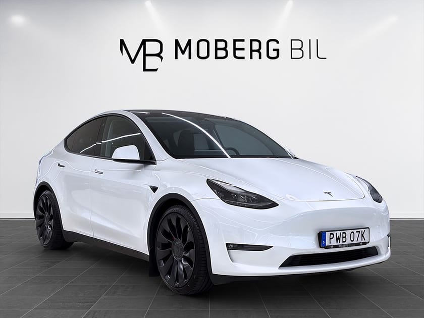Bild 4 av Tesla Model Y Performance 534hk Pano Läder Drag B-Kamera