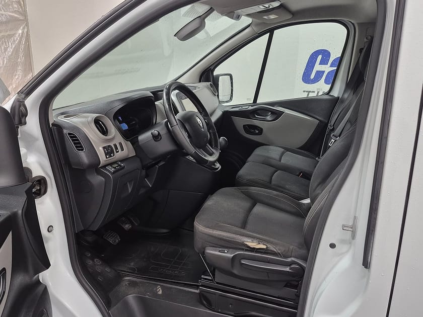 Bild 2 av Renault Trafic Skåpbil LÅNGT SKÅP dCi 125HK Navi