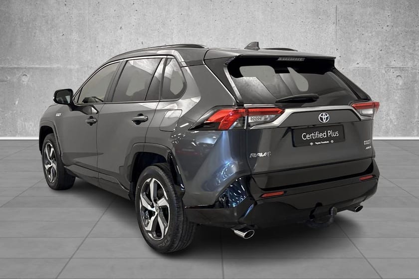 Bilde 3 av Toyota RAV4 Plug-in Hybrid 2.5 Active Tech/alle servicer/4x4/WLTP 75 km/krok/