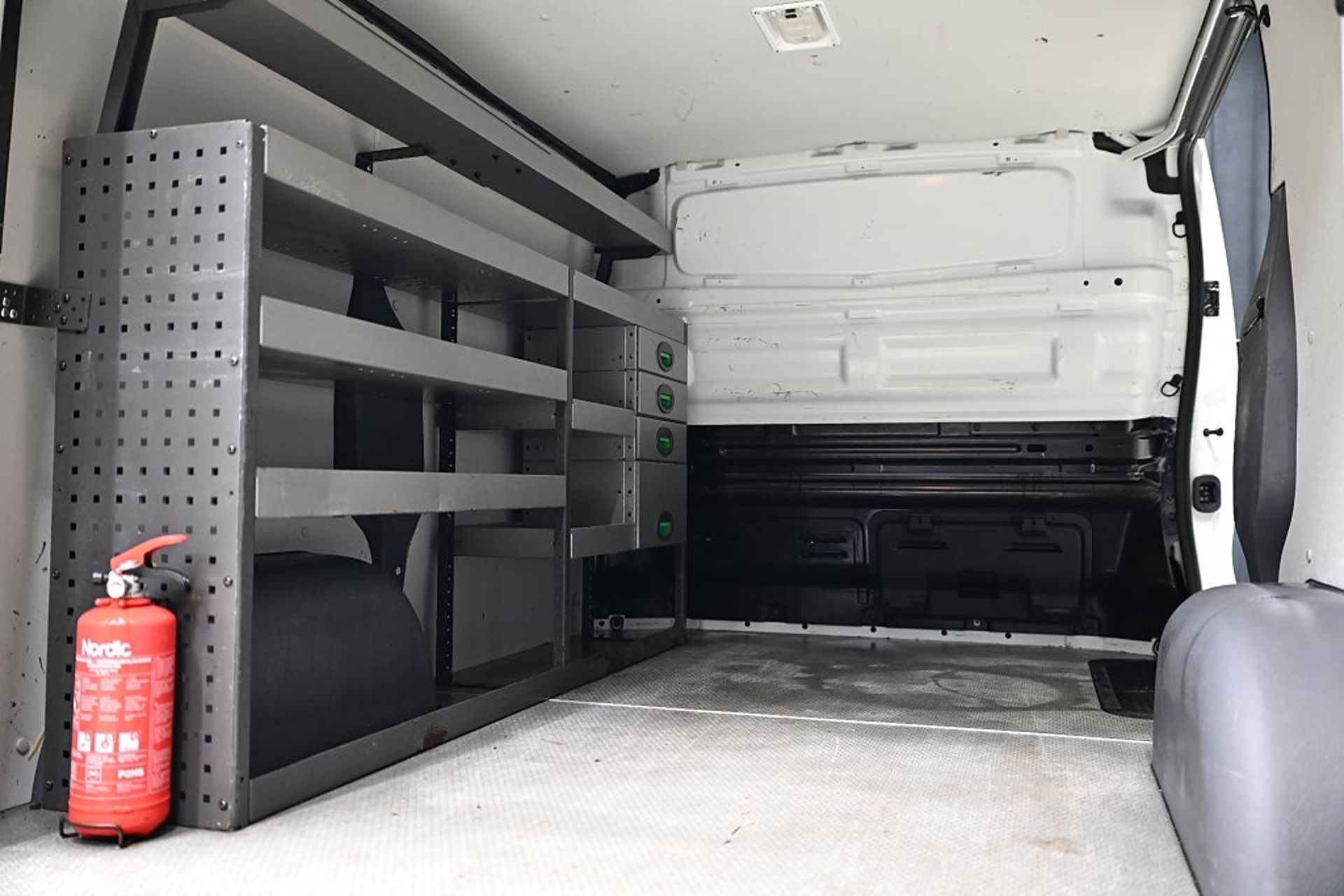 Renault Trafic dCi 145HK Inredd 2020, bild 7/10