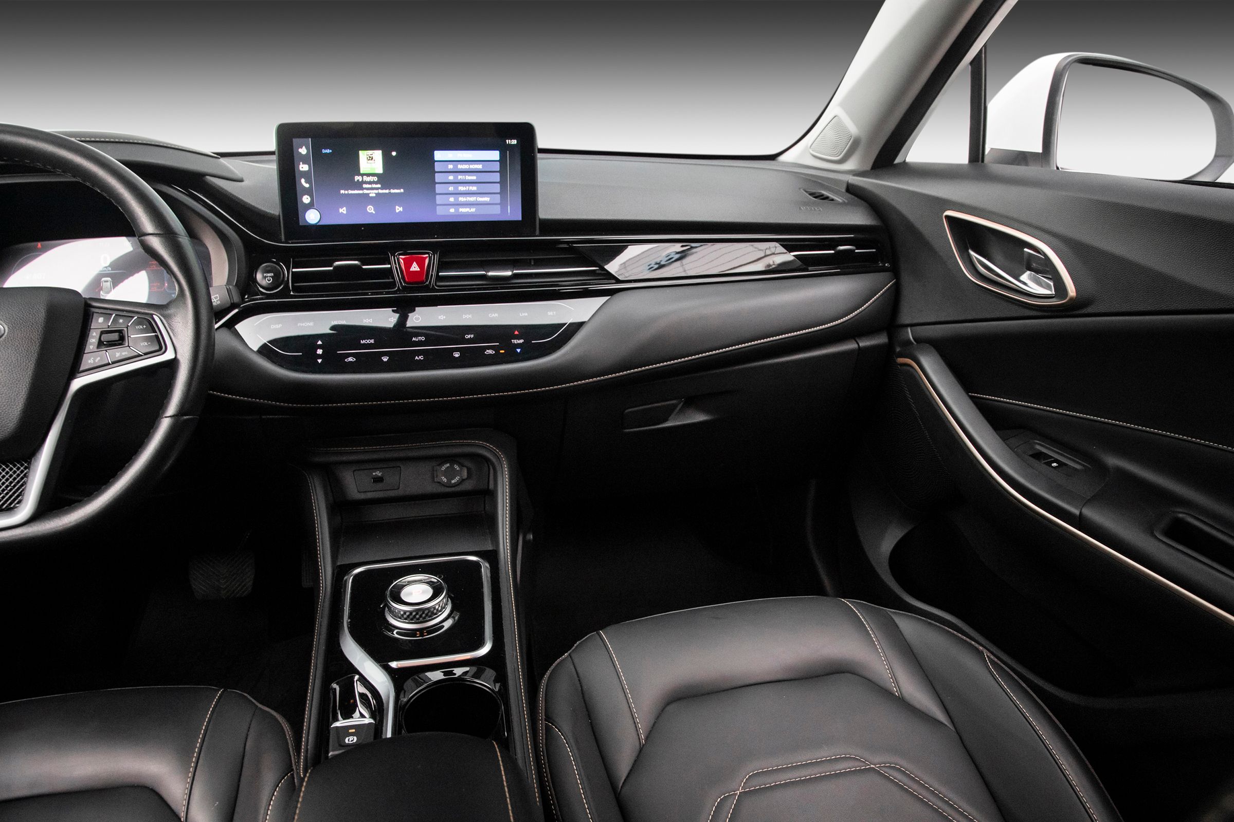 JAC e-JS4, 193hp, 2024