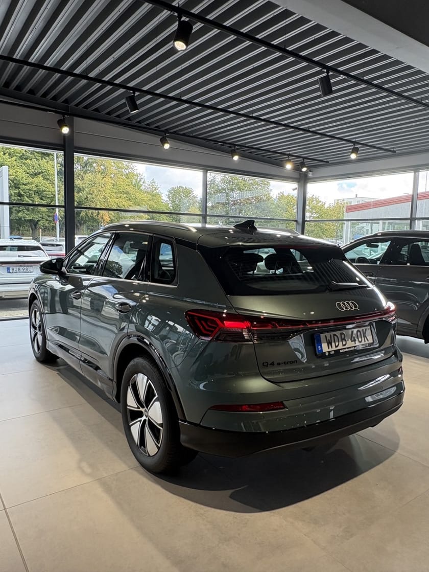 Bild 3 av Audi Q4 e-tron performance SUV  210 KW