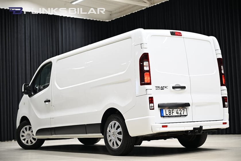 Bild 5 av Renault Trafic Skåpbil dCi 145HK L2 Automat|Drag|Värmare|GPS|Backkamera|Moms