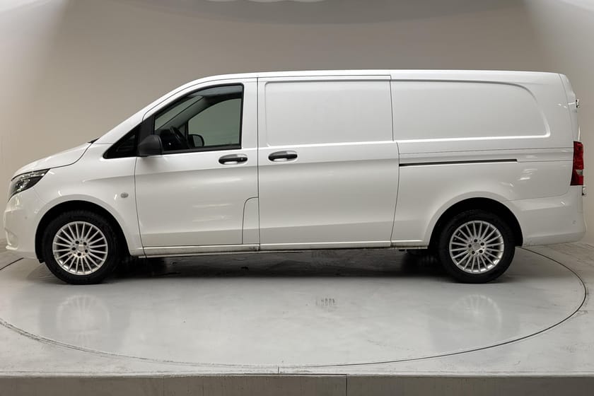 Bild 2 av Mercedes-Benz Vito 116 CDI 3.0t W640 (163hk)