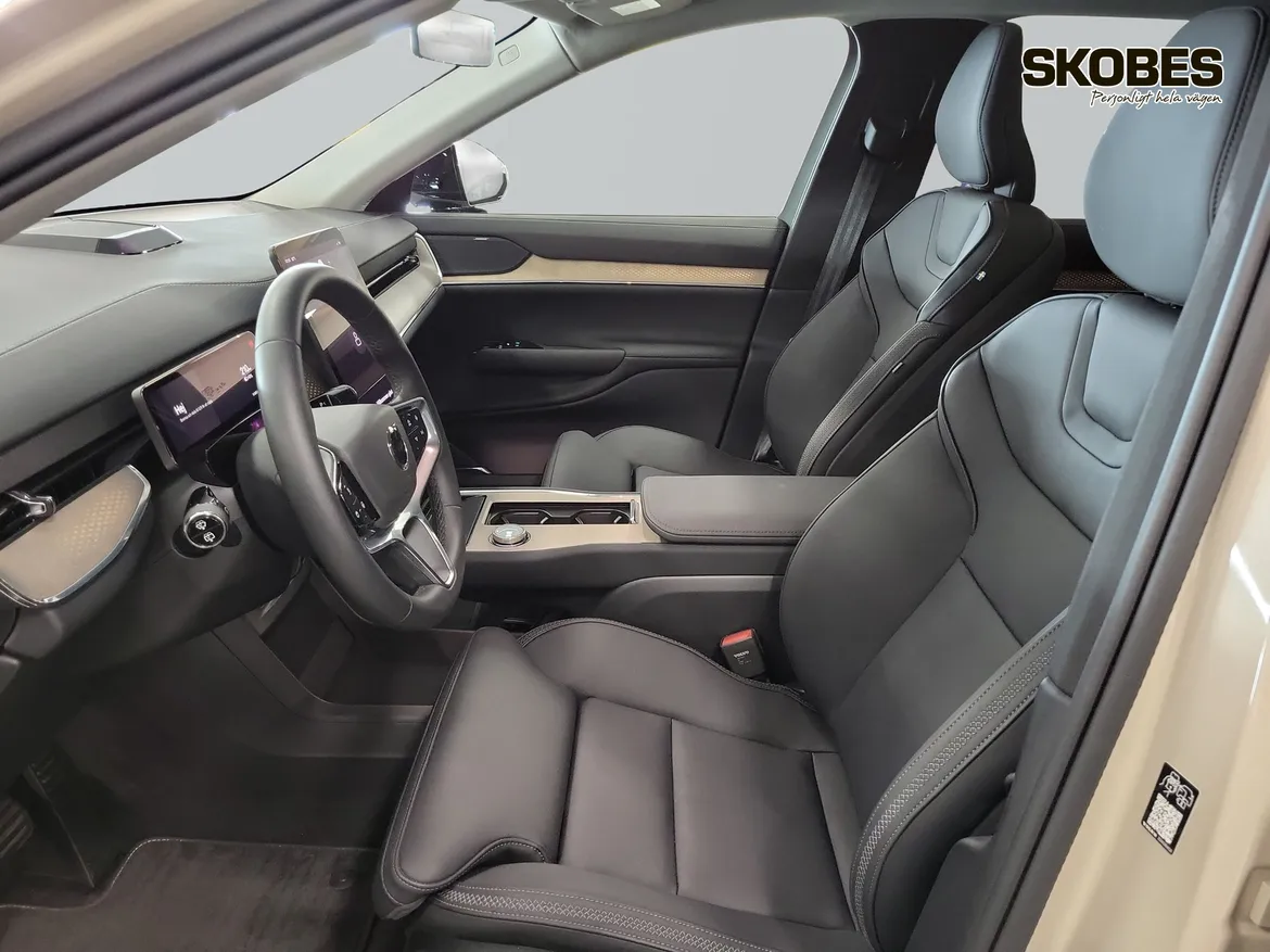 Volvo EX90