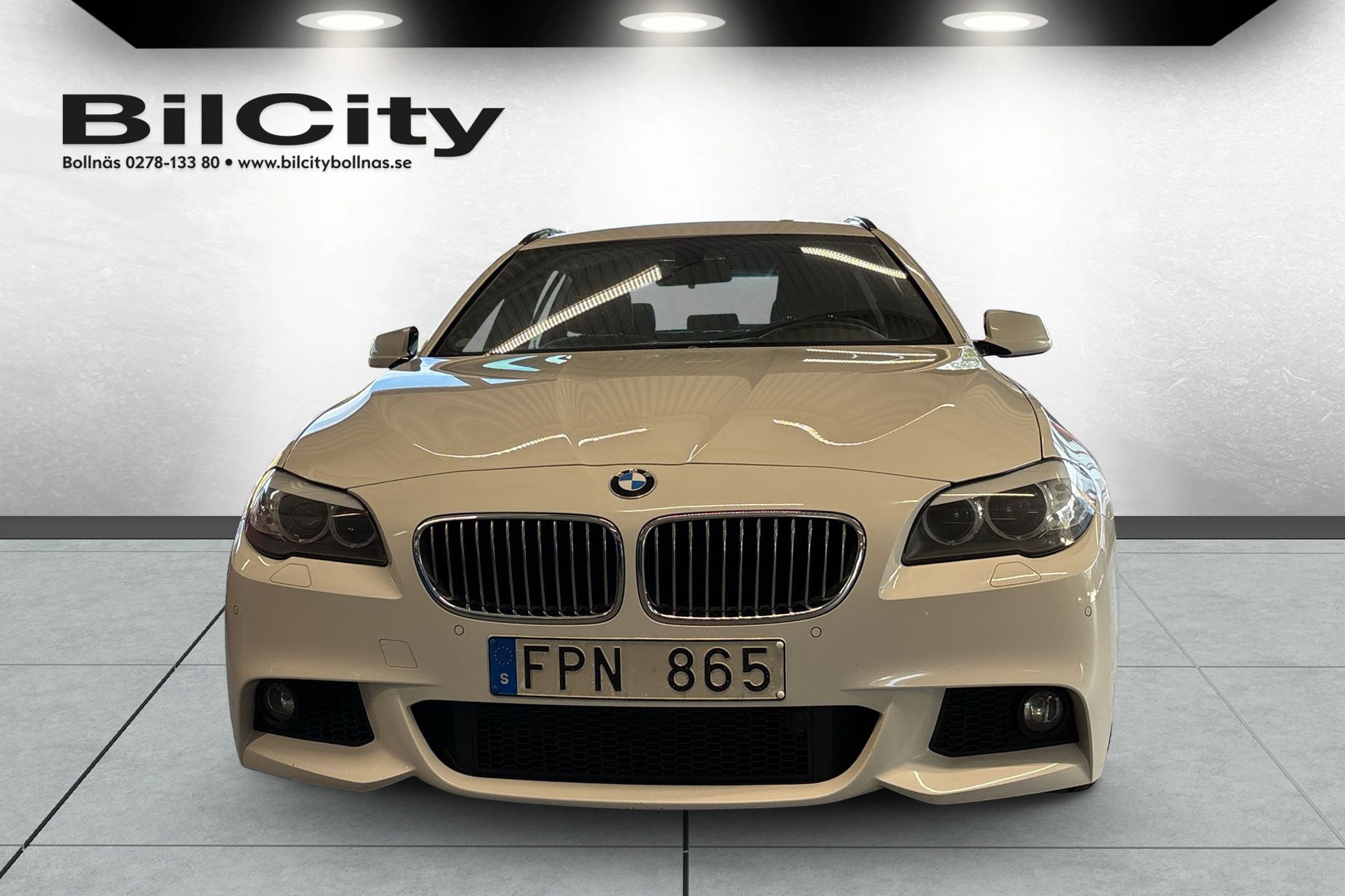 BMW 525 d xDrive Touring 2013, bild 3/6