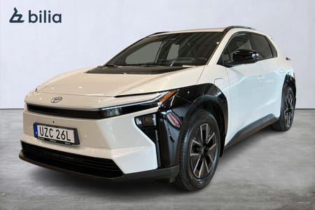 Toyota bZ4X AWD EXECUTIVE  V-HJUL NYA MODELLEN