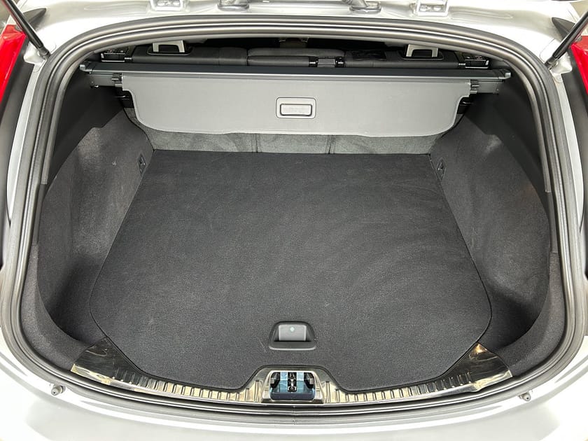 Bild 5 av Volvo V60 D3 Geartronic Momentum Euro 6 Drag