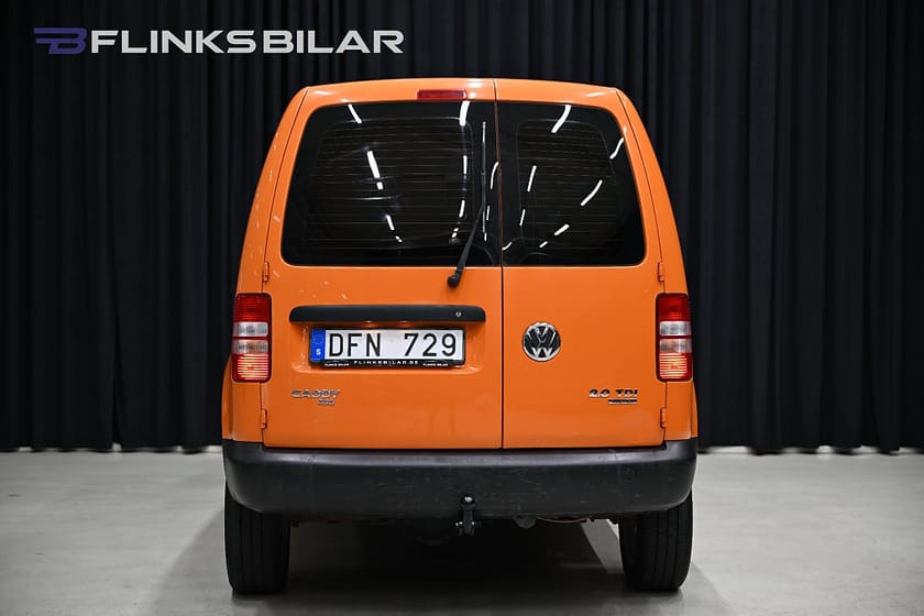 Bild 5 av Volkswagen Caddy Skåpbil 4Motion DSG 140HK Inredd|Drag|GPS|LEDramp