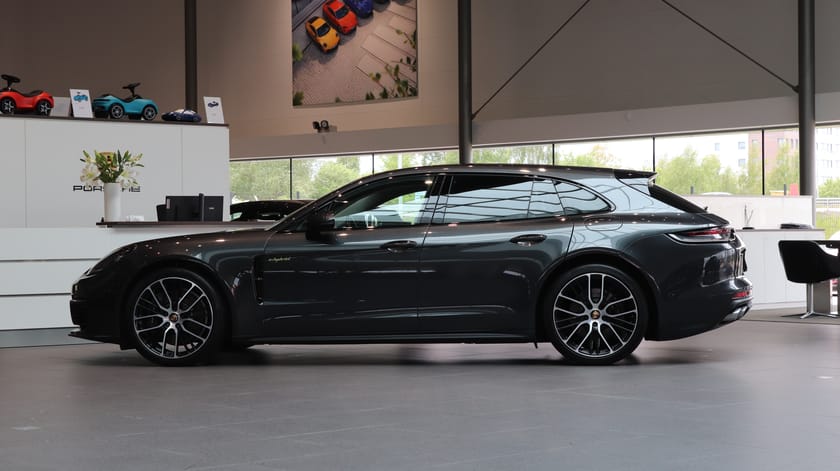 Bild 4 av Porsche Panamera 4 E-Hybrid Sport Turismo 