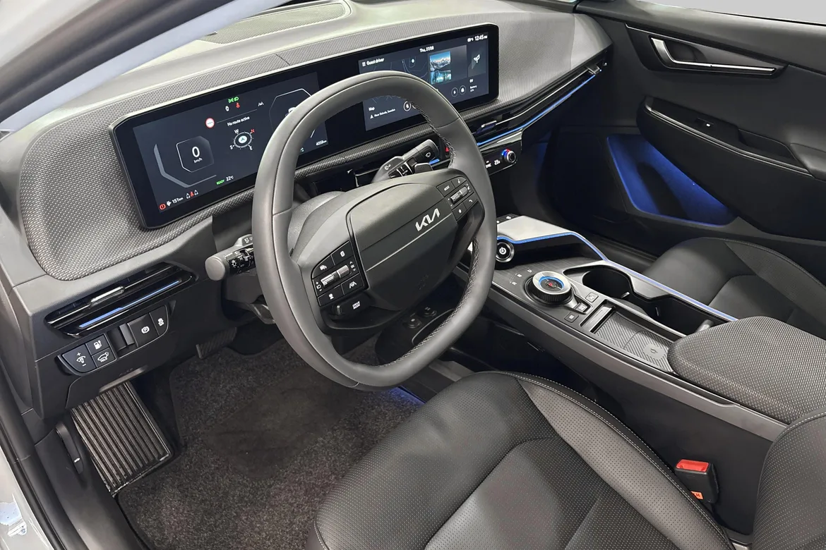 picture of a car