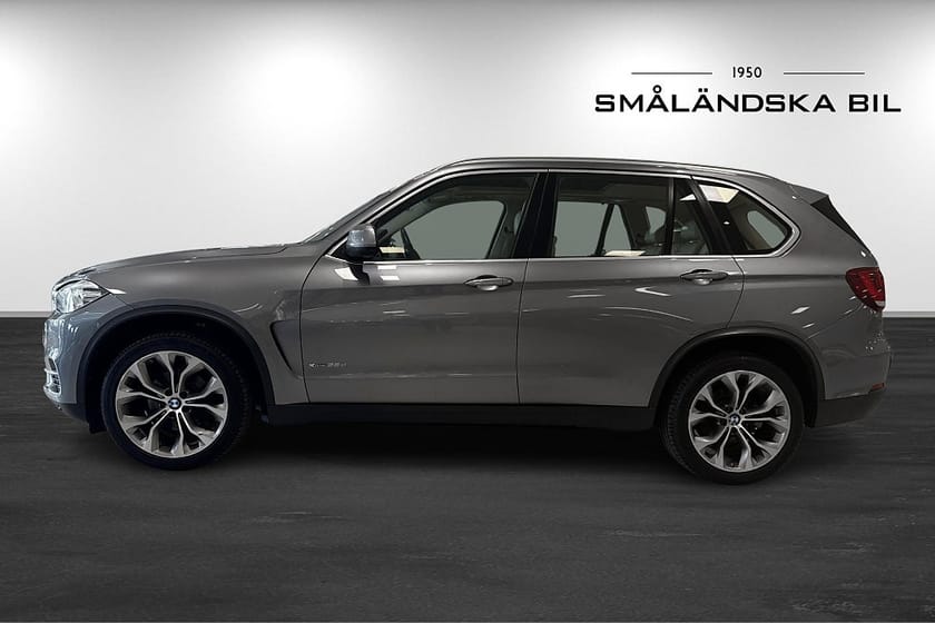 Bild 4 av BMW X5 xDrive25d 231hk Sportpaket Panorma/Skinn/Drag