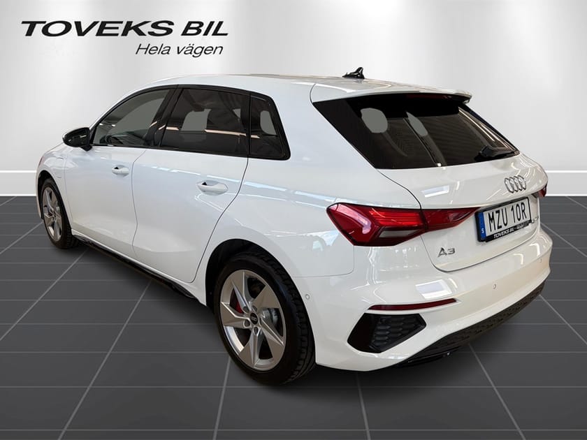 Bild 5 av Audi A3 Sportback 45 TFSI e S Tronic 245hk S-line