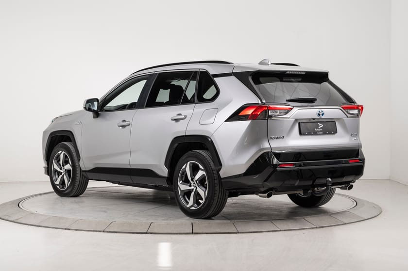 Bilde 5 av Toyota RAV4 Plug-in Hybrid ACC Krok Kamera Rattvarme