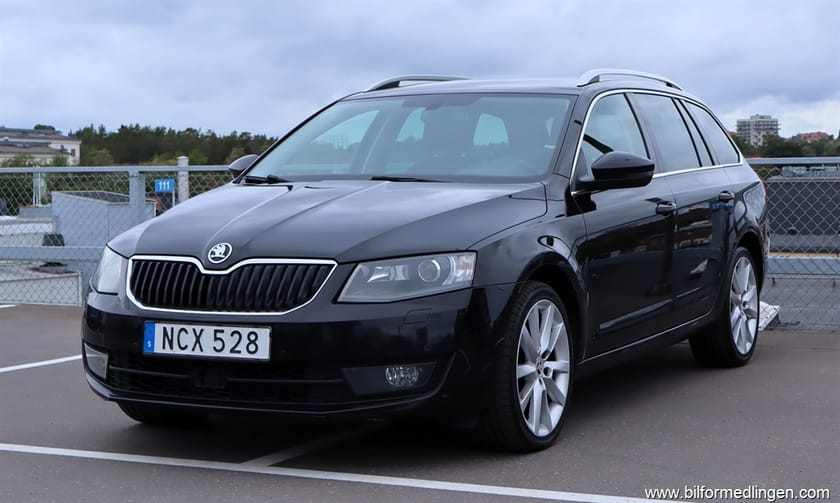 Bild 2 av Škoda Octavia Kombi Combi 2.0 TDI Aut S/V-hjul Nybytt kamrem