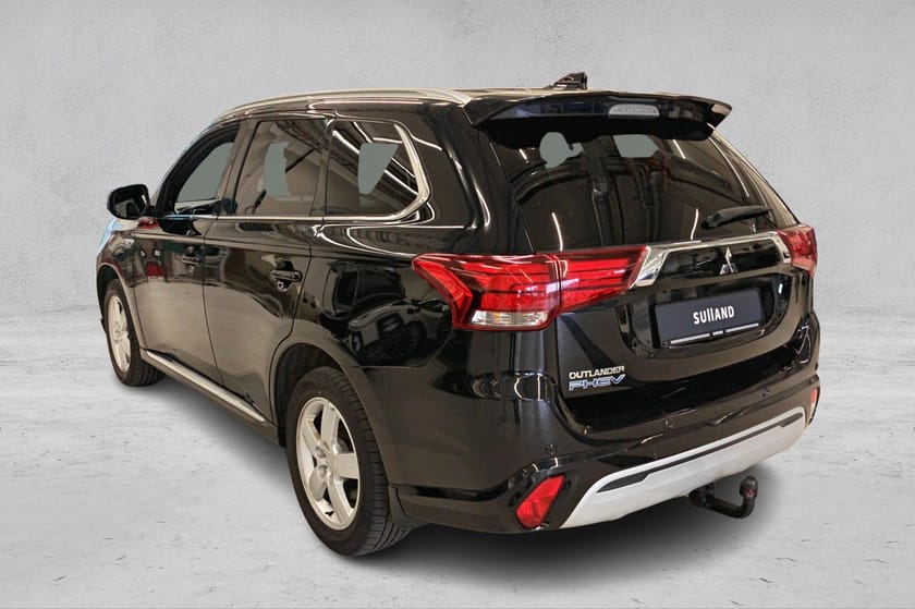 Bilde 3 av Mitsubishi Outlander PHEV 2.4 224HK I H.feste I Skinn I 360Kamera I VarmeRatt I