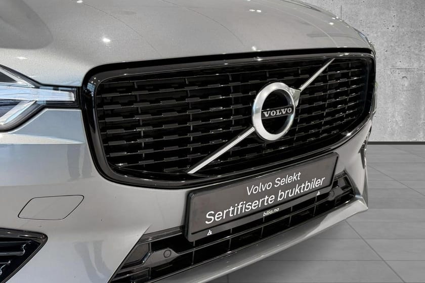 Bilde 3 av Volvo XC60 T6 340Hk AWD R-Design, H.Feste, Panorama, App, Navi