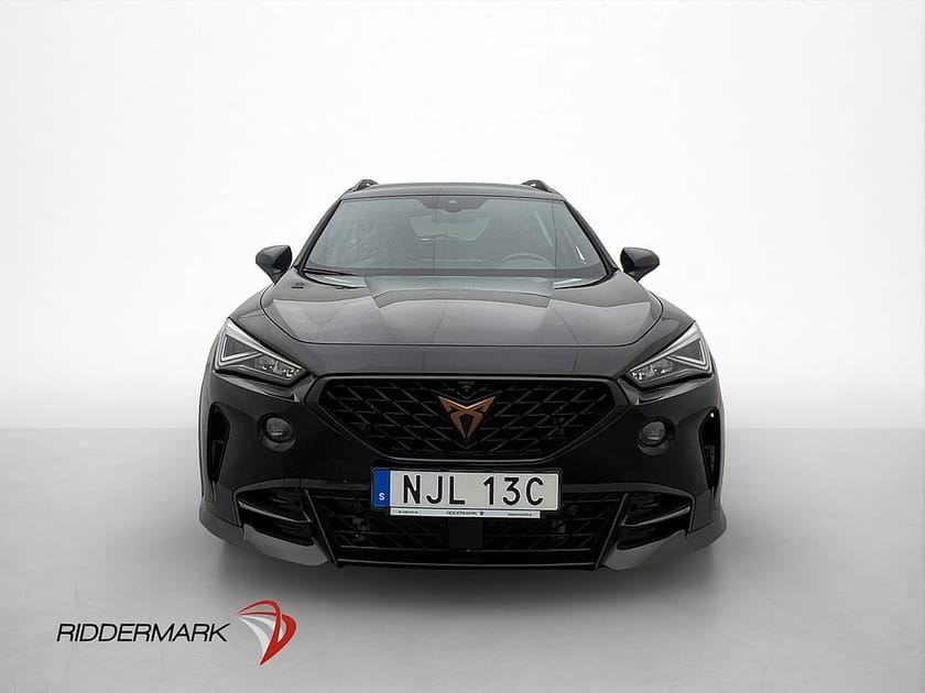 Bild 2 av CUPRA Formentor VZ5 AWD 390hk Kolfiber BEATS Skalstolar 360°