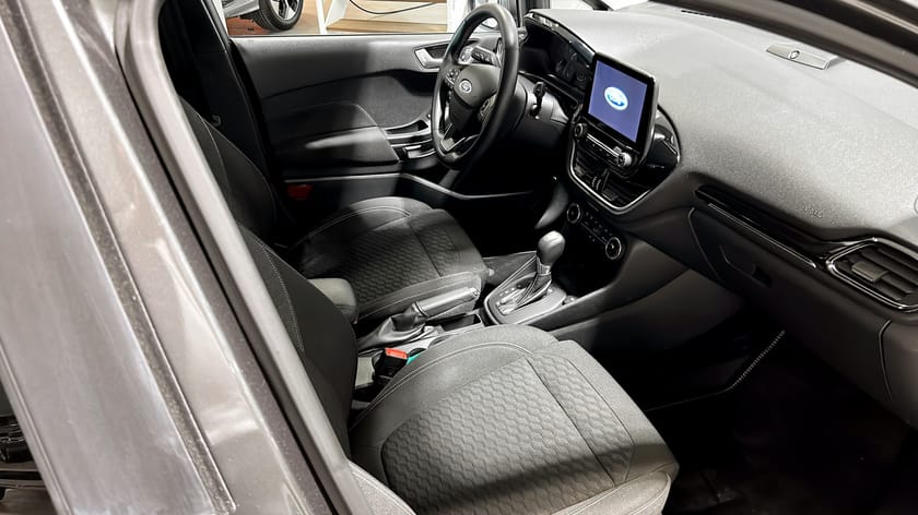 Bild 3 av Ford Fiesta 1,0T Ecoboost 125HK MHEV Titanium X 5D