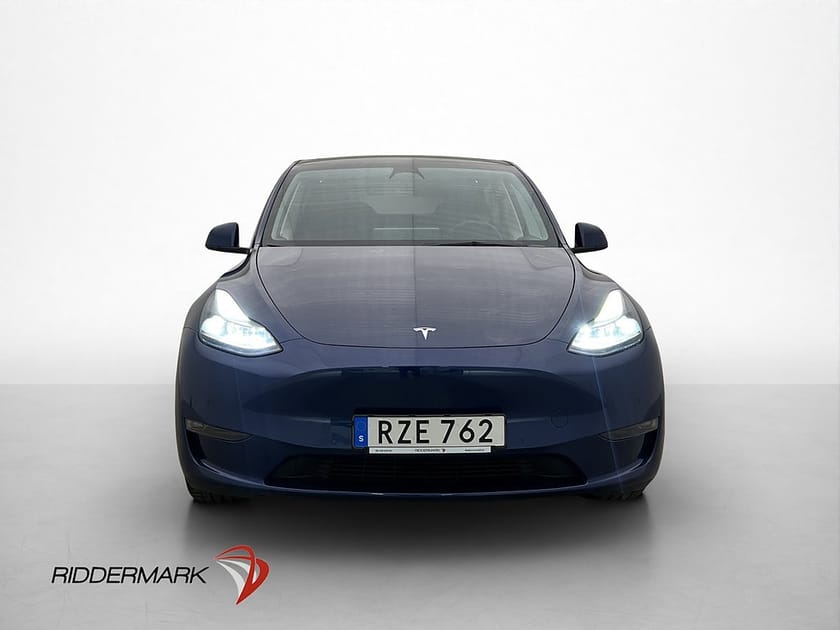 Bild 3 av Tesla Model Y Long Range AWD Drag AP Pano Skinn Navi Värme