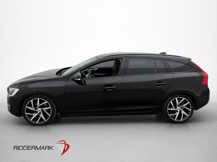 Bild 2 av Volvo V60 D4 AWD Classic Momentum VOC Värm Drag Rattvärme