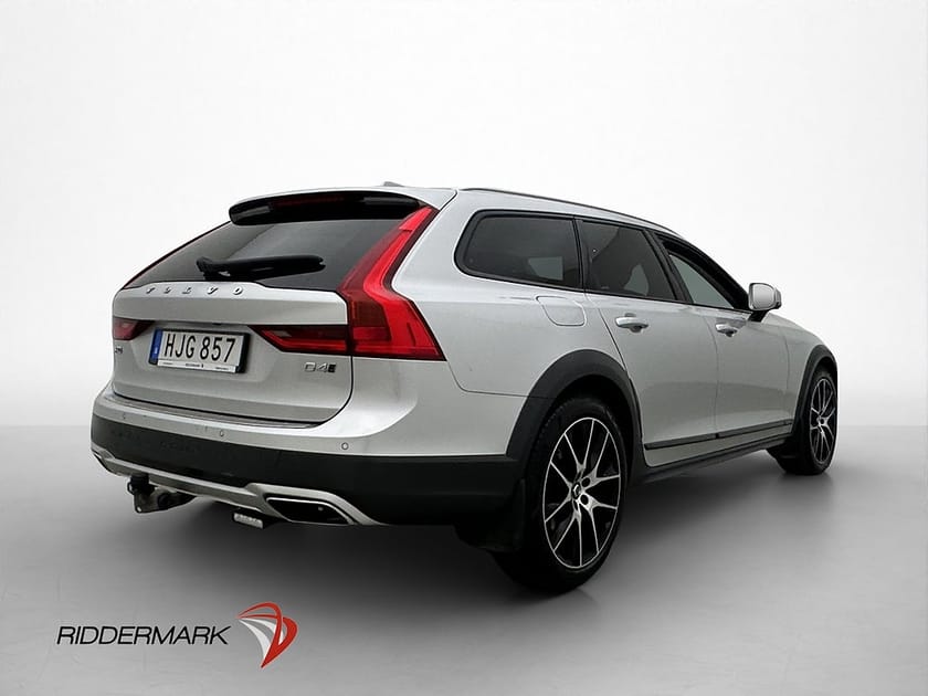 Bild 5 av Volvo V90 Cross Country D4 AWD Plus Pano H/K Skinn Drag BLIS